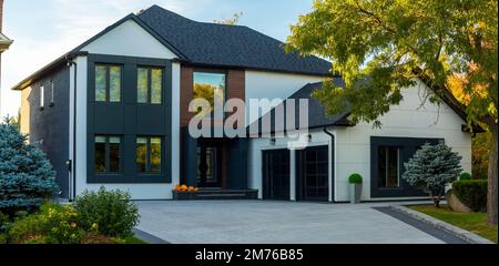 Casa di lusso costruita su misura nei sobborghi di Toronto, Canada Foto Stock