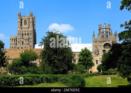 Cattedrale Ely, Torre Ovest, Torre Ottagona, Torre Lanterna, Cambridgeshire, Inghilterra Foto Stock