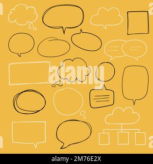 Set di vettori di bolle di parlato doodle disegnate a mano Illustrazione Vettoriale