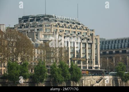 Il grande magazzino la Samaritaine a Parigi, Francia. Foto Stock