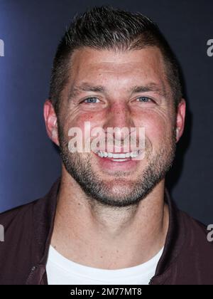 Los Angeles, Stati Uniti. 07th Jan, 2023. LOS ANGELES, CALIFORNIA, USA - 07 GENNAIO: Il calciatore americano Tim Tebow arriva a ESPN e all'Allstate Party della CFP al Playoff Event 2023 tenutosi presso il Majestic Downtown il 7 gennaio 2023 a Los Angeles, California, Stati Uniti. (Foto di Xavier Collin/Image Press Agency) Credit: Image Press Agency/Alamy Live News Foto Stock