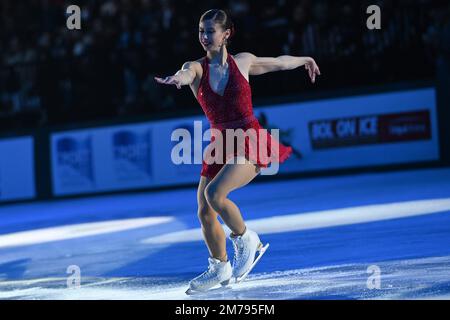 Bologna, Italia. 06th Jan, 2023. Rebecca Ghilardi (Italia) durante il 2023 Bol su Ice â Plushenko and Friends, Ice Sports a Bologna, Italia, gennaio 06 2023 Credit: Independent Photo Agency/Alamy Live News Foto Stock