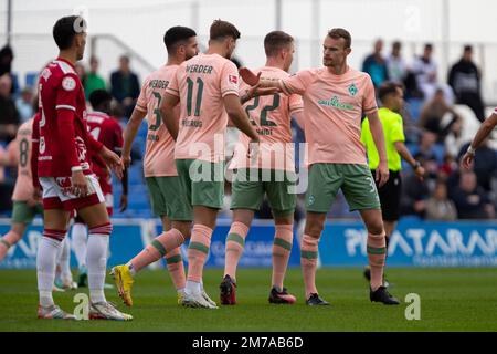 SCHMIDT NIKLAS celebra il suo 1-0° obiettivo, con FUELLKRUG NICLAS, JUNG ANTHONY e GROSS CHRISTIAN durante la partita amichevole, Real Murcia e SV Werder Foto Stock