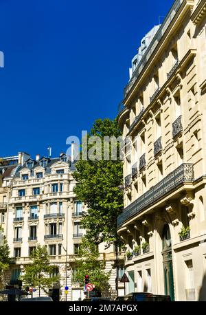 Architettura tipica di Parigi, la capitale della Francia Foto Stock