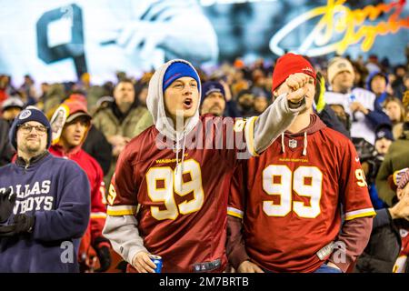 January 8, 2023 : Washington Commanders wide receiver Dax Milne (15)  returns the punt during the game against the Dallas Cowboys in Landover,  MD. Photographer: Cory Royster (Credit Image: Â© Cory Royster/Cal