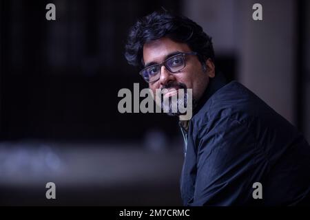 Dhaka, Bangladesh. 08th Jan, 2023. Kanishka Gupta partecipa al Dhaka Lit Fest. Il festival Lit di Dhaka, della durata di quattro giorni, che ha riunito un mix diversificato di scrittori, registi, musicisti e artisti migliori del mondo, si è concluso con una riaffermazione del suo impegno a promuovere la cultura, la letteratura e le arti del Bangladesh alla Bangla Academy di domenica. Il festival si è concluso ufficialmente con una recitazione, una performance di danza e una performance musicale. Credit: SOPA Images Limited/Alamy Live News Foto Stock