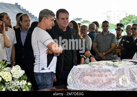 RJ - Rio de Janeiro - 01/09/2023 - ROBERTO DINAMITE, VELORIO - tifosi e tifosi sono visti durante la scia dell'ex giocatore di calcio Roberto Dinamite, che si è tenuto allo stadio Sao Januario. Roberto Dinamite, considerato uno dei più grandi idoli di Vasco da Gama, morì domenica (8) a 68 anni a causa di un tumore. Foto: Thiago Ribeiro/AGIF/Sipa USA Foto Stock