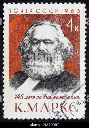 URSS - CIRCA 1963: Francobollo 4 kopeck stampato in Unione Sovietica mostra Ritratto di Karl Heinrich Marx 1818-1883. Serie post-francobollo dedicata al 145 Foto Stock