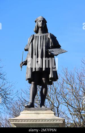 Monumento a Raffaello ad Urbino Foto Stock