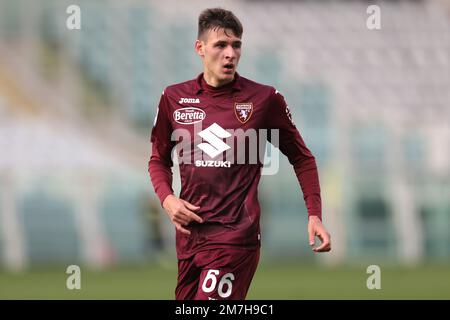 Torino, 23rd dicembre 2022. Gvidas Gineitis del Torino FC durante la partita amichevole allo Stadio Grande Torino, Torino. L'immagine di credito dovrebbe essere: Jonathan Moskrop / Sportimage Foto Stock