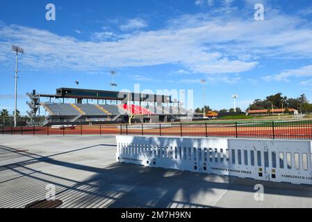 MISSIONE VIEJO, CALIFORNIA - 8 GENNAIO 2023: Sul campus del Saddleback College. Foto Stock