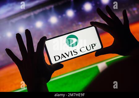 Brasile. 09th Jan, 2023. In questa immagine, il logo della Coppa Davis viene visualizzato sullo schermo dello smartphone. Credit: SOPA Images Limited/Alamy Live News Foto Stock