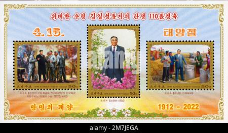 2022 Nord Corea francobollo minifoglio varie pitture Kim il Sung. 110th° anniversario di compleanno Foto Stock