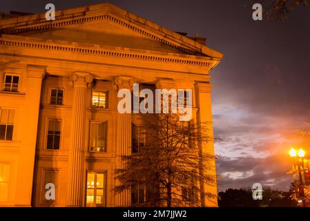 15th strada NW di notte, Washington, D.C., USA Foto Stock