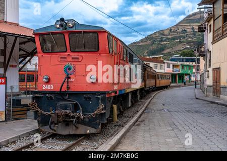 Alausi, Ecuador - 24 settembre 2022: Trasporto in treno Foto Stock