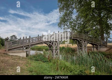 Il ponte cinese a Croome Court Worcestershire Inghilterra Foto Stock