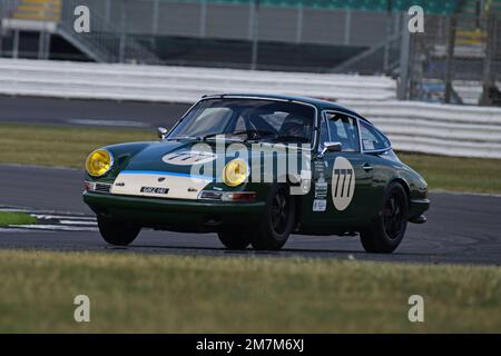 Guy Ziser, Oliver James Webb, Porsche 911, Masters Historic Racing, International Trophy per Classic GT Cars Pre ’66, una gara di cinquanta minuti con una compu Foto Stock