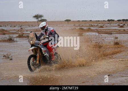 80 MARTYN HILLIER James (gar), Rich Energy OMG Racing Ltd, Gasgas, Moto, originale di Motul, in azione durante la fase 9 della Dakar 2023 tra Riyadh e Haradh, il 10th gennaio 2023 ad Haradh, Arabia Saudita - Foto Eric Vargiolu / DPPI Foto Stock