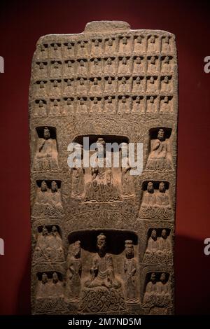 Statua buddista, Beilin Museum, Faerest of Steles, Stele Museum, Xian, Provincia di Shaanxi, Cina Headline:Beilin Museum, Faerest of Steles, Stele Museum Foto Stock