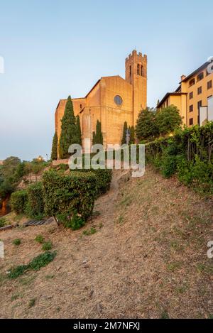 Basilica di San Domenico, cattedrale del 13th° secolo con reliquie, patrimonio dell'umanità dell'UNESCO, Siena, Toscana, Italia Foto Stock