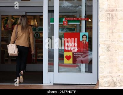 Cedar Park, Texas, Stati Uniti. 1st Dec, 2022. Le aziende dell'area di Cedar Park continuano ad assumere a ritmo sostenuto fino a novembre e all'inizio di dicembre. (Credit Image: © Scott Coleman/ZUMA Press Wire) SOLO PER USO EDITORIALE! Non per USO commerciale! Foto Stock