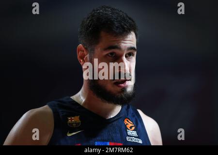 Belgrado, Serbia, 30 dicembre 2022. Nikola Kalinic del FC Barcelona reagisce durante la partita della Turkish Airlines Eurolega del 2022/2023 tra Crvena Zvezda MTS Belgrado e il FC Barcelona alla Stark Arena di Belgrado, in Serbia. Dicembre 30, 2022. Credito: Nikola Krstic/Alamy Foto Stock