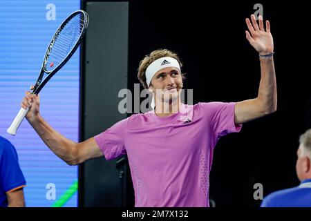 Melbourne, Australia. 11th Jan, 2023. Alexander Zverev della Germania in azione durante le partite di tennis per il beneficio di pace prima dell'inizio dell'Australian Open. Credit: Frank Molter/dpa/Alamy Live News Foto Stock