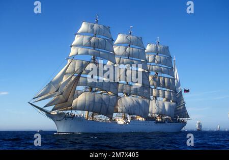 Alto veliero russo Sedov, partenza gara Stavanger, 1997 Foto Stock