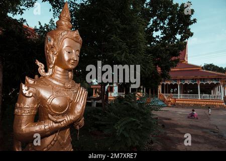 Statua di Buddha in un tempio in Laos Foto Stock