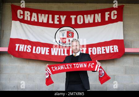 Crawley, Regno Unito. 11th Jan, 2023. Crawley Town Football Club annuncia oggi la firma del nuovo manager Scott Lindsey al Broadfield Stadium. Credit: James Boardman/Alamy Live News Foto Stock