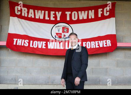 Crawley, Regno Unito. 11th Jan, 2023. Crawley Town Football Club annuncia oggi la firma del nuovo manager Scott Lindsey al Broadfield Stadium. Credit: James Boardman/Alamy Live News Foto Stock