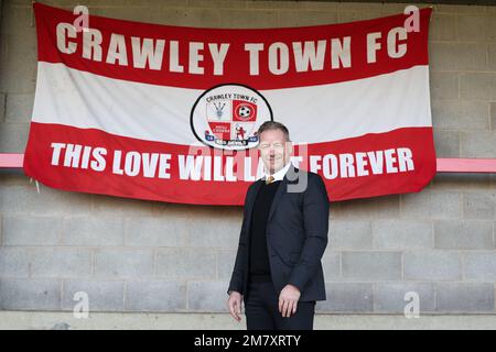 Crawley, Regno Unito. 11th Jan, 2023. Crawley Town Football Club annuncia oggi la firma del nuovo manager Scott Lindsey al Broadfield Stadium. Credit: James Boardman/Alamy Live News Foto Stock