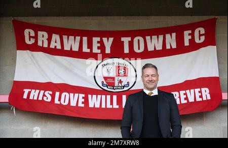 Crawley, Regno Unito. 11th Jan, 2023. Crawley Town Football Club annuncia oggi la firma del nuovo manager Scott Lindsey al Broadfield Stadium. Credit: James Boardman/Alamy Live News Foto Stock