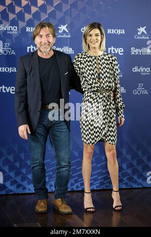 Madrid, Spagna. 11th Jan, 2023. Antonio de la Torre e Clara Lago posano durante una fotocall in una conferenza stampa per il gala Goya 2023 presso l'Accademia cinematografica di Madrid. Credit: SOPA Images Limited/Alamy Live News Foto Stock