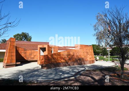 MISSIONE VIEJO, CALIFORNIA - 8 GENNAIO 2023: Veterans Memorial sul Campus del Saddleback College. Foto Stock