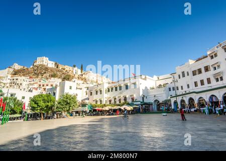 Piazza principale di Moulay Idriss, Marocco, Nord Africa Foto Stock