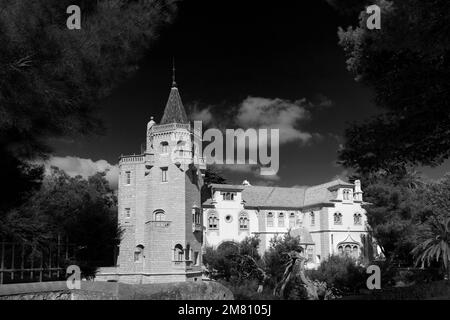 Il Castro Guimaraes museo nella città di Cascais, regione Estremadura, riviera portoghese, del Portogallo, dell'Europa. Foto Stock