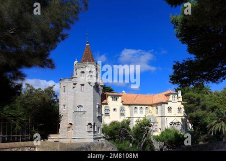 Il Castro Guimaraes museo nella città di Cascais, regione Estremadura, riviera portoghese, del Portogallo, dell'Europa. Foto Stock