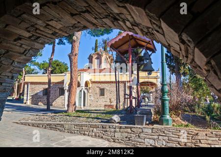 Monastero di Vlatades (o Moni Vlatadon), un antico monastero greco-ortodosso del 14th c. a Salonicco, Grecia. È un sito patrimonio dell'umanità dell'UNESCO. Foto Stock