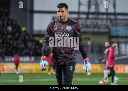 DEN BOSCH, PAESI BASSI - GENNAIO 11: Portiere Geronimo Rulli di Ajax durante la partita olandese Toto KNVB Cup Round 2 tra FC Den Bosch e Ajax allo Stadion de Vliert il 11 Gennaio 2023 a Den Bosch, Paesi Bassi (Foto di Rene Nijhuis/Orange Pictures) Foto Stock