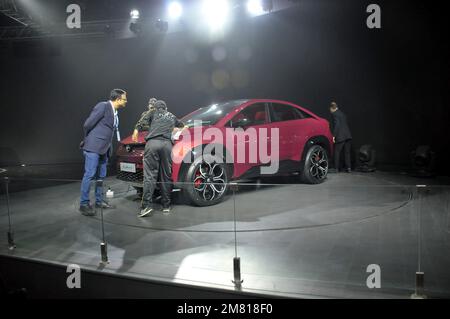 Gennaio 12, 2023, Greater Noida Uttar Pradesh, Utttar Pradesh, India: Tata Curvv Car showing in Auto Expo 2023, Open for Public dal 13 Gen al 18 Gen 2023, (Credit Image: © Ravi Batra/ZUMA Press Wire) SOLO USO EDITORIALE! Non per USO commerciale! Foto Stock