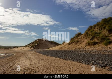 Dalton-in-Furness, Regno Unito: Dune di sabbia lungo la spiaggia di Sandscale Haws National Nature Reserve, Cumbria. Foto Stock