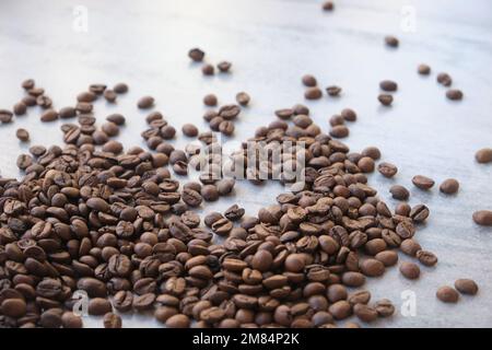 chicchi di caffè regionali in macro shot Foto Stock
