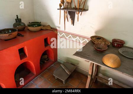 La cucina del Museo Casa Juarez Site a Oaxaca, Messico, dove Benito Juarez visse per 10 anni da ragazzo. Foto Stock