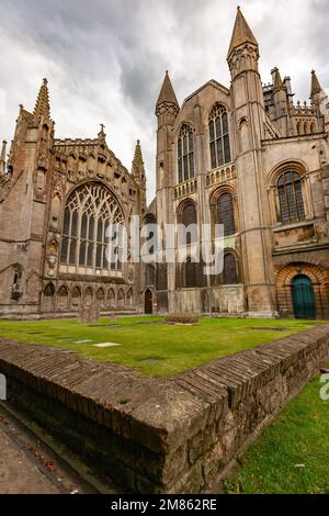 Cattedrale di Ely, Cambridgeshire, Regno Unito, la cattedrale medievale nella città angliana orientale di Ely, Inghilterra, conosciuta anche come la nave delle Fens. Foto Stock