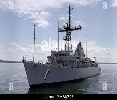 Una vista di prua della nave USS AVENGER (MCM-1) che misura le contromisure da miniera. Base: Sturgeon Bay Stato: Wisconsin (WI) Nazione: Stati Uniti d'America (USA) Foto Stock