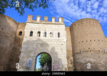 Porta Latina, Roma, Italia, Europa Foto Stock