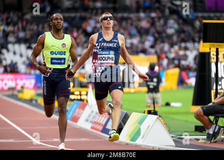 Timothee Adolphe si è sfidato nel T11 200m nei Campionati mondiali di Para Athletics 2017 al London Stadium, Regno Unito. Atleta francese cieco para Foto Stock