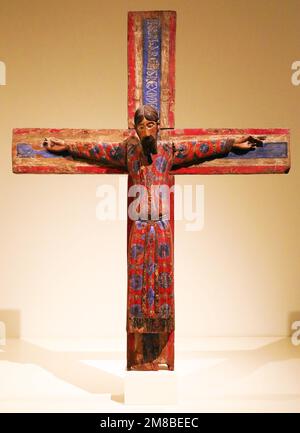 Antica croce medievale, Barcellona. Dal Museo Nazionale d'Arte della Catalogna. Foto Stock