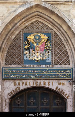 Porta Nuruosmaniye 1 ingresso al Grand Bazaar, Istanbul, Turchia Foto Stock